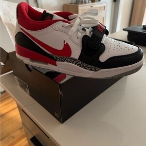 Nike Red and Black Men's Sneakers